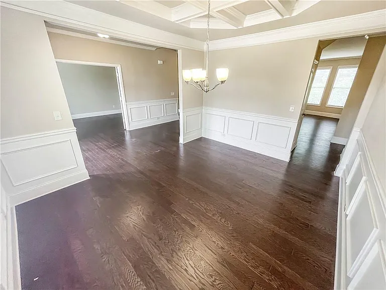 5840 Zelkova Dr — Photo 8