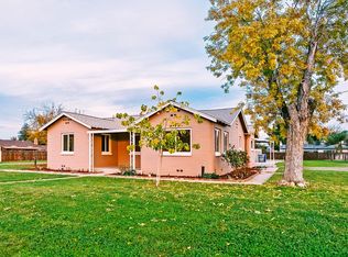 1385 Sunnyside Ave, Clovis, CA 93611