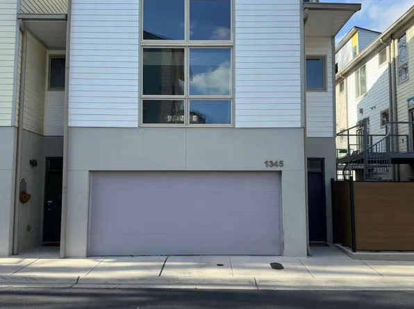 1345 Stirling Ct NW, Atlanta, GA 30318