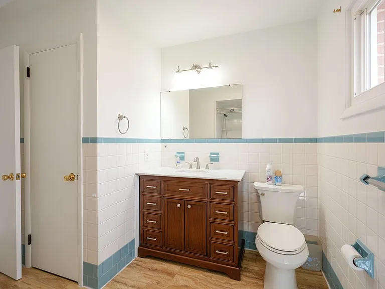 2305 River Rd — Photo 31