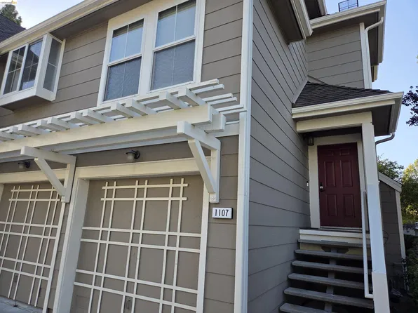 1107 Outrigger Ln, Foster City, CA 94404