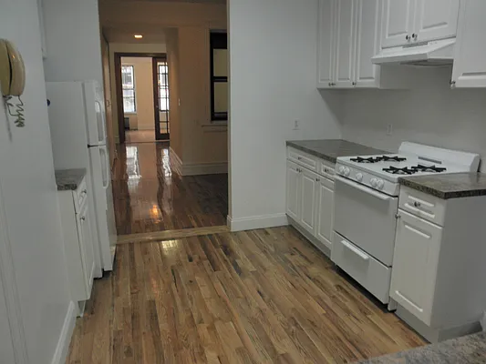 Rented by RV Realty | media 11