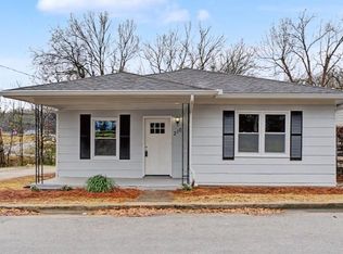 210 Merritts Ave, Cedartown, GA 30125