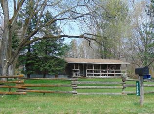 3822 Hanes Rd, Vassar, MI 48768