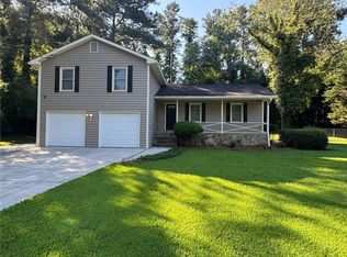 7562 Asbury Manor Dr, Lithonia, GA 30058