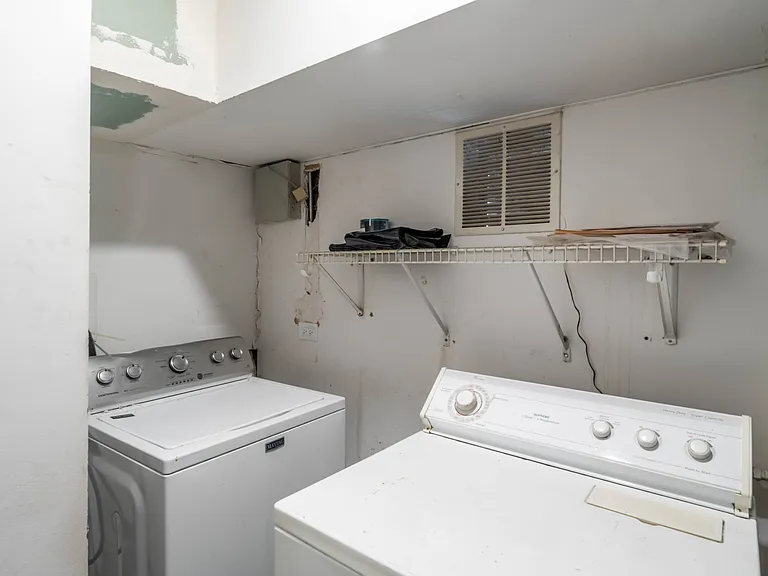 1063 N Wood St #PENTHOUSE — Photo 15