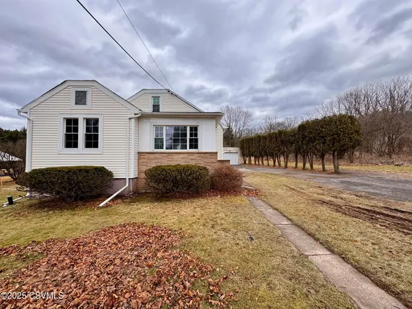 162 S Old Turnpike Rd, Drums, PA 18222