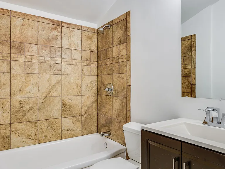 1086 Sun Valley Dr — Photo 10