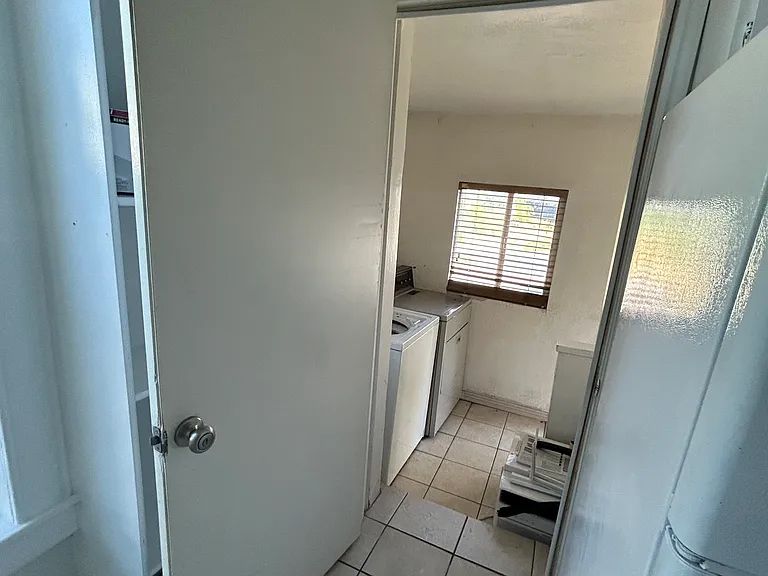 735 W 400 N #1 — Photo 6