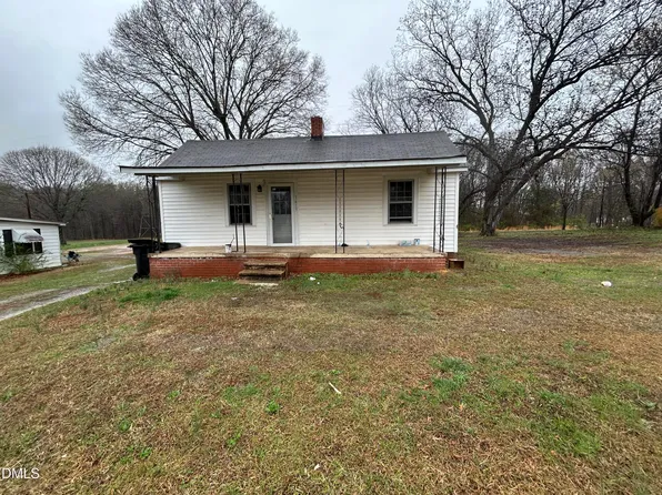 1615 Cadiz St, Burlington, NC 27217