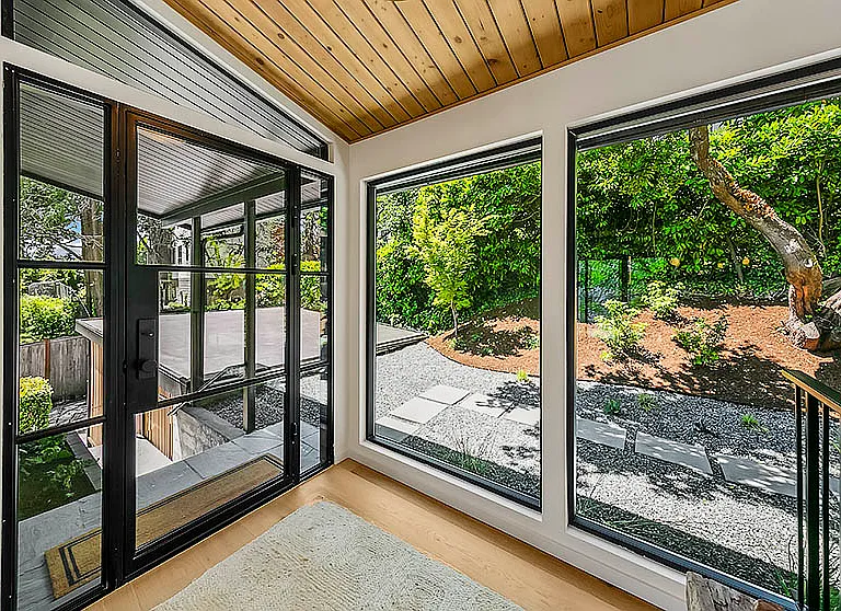 7936 Seward Park Ave S — Photo 14