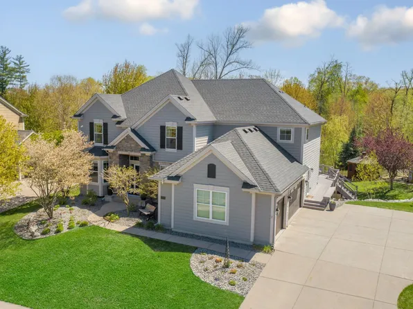 6788 Fountain Ln N, Maple Grove, MN 55311
