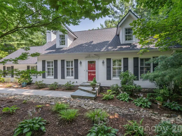 26 Moriah Ln, Asheville, NC 28803