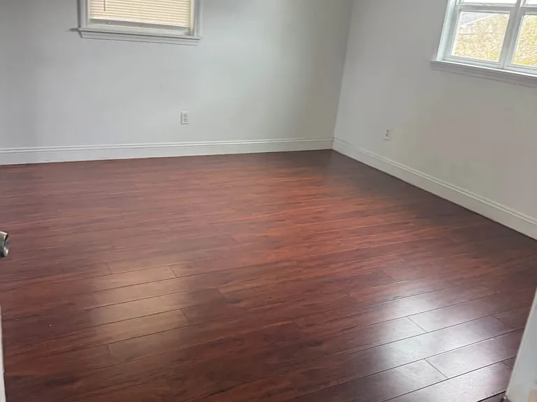 6204 Rosalie Ct — Photo 4