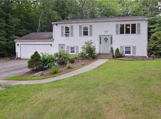 13 Ernest Rd, Glocester, RI 02857