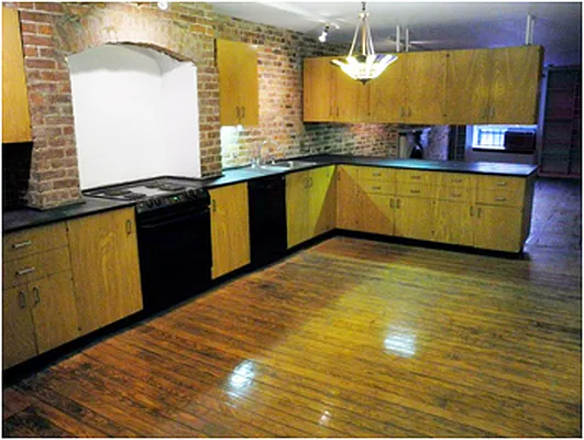 Rented by Brown Harris Stevens | media 18