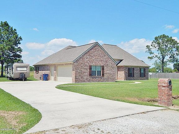 2nd image of 236 Pioneer Ln