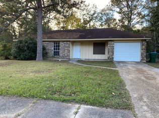2307 Calle De Soto St, Gautier, MS 39553
