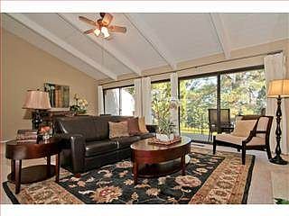 5th image of 130 Sand Hill Cir
