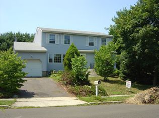 6 Heritage Way, Lawrence Township, NJ 08648