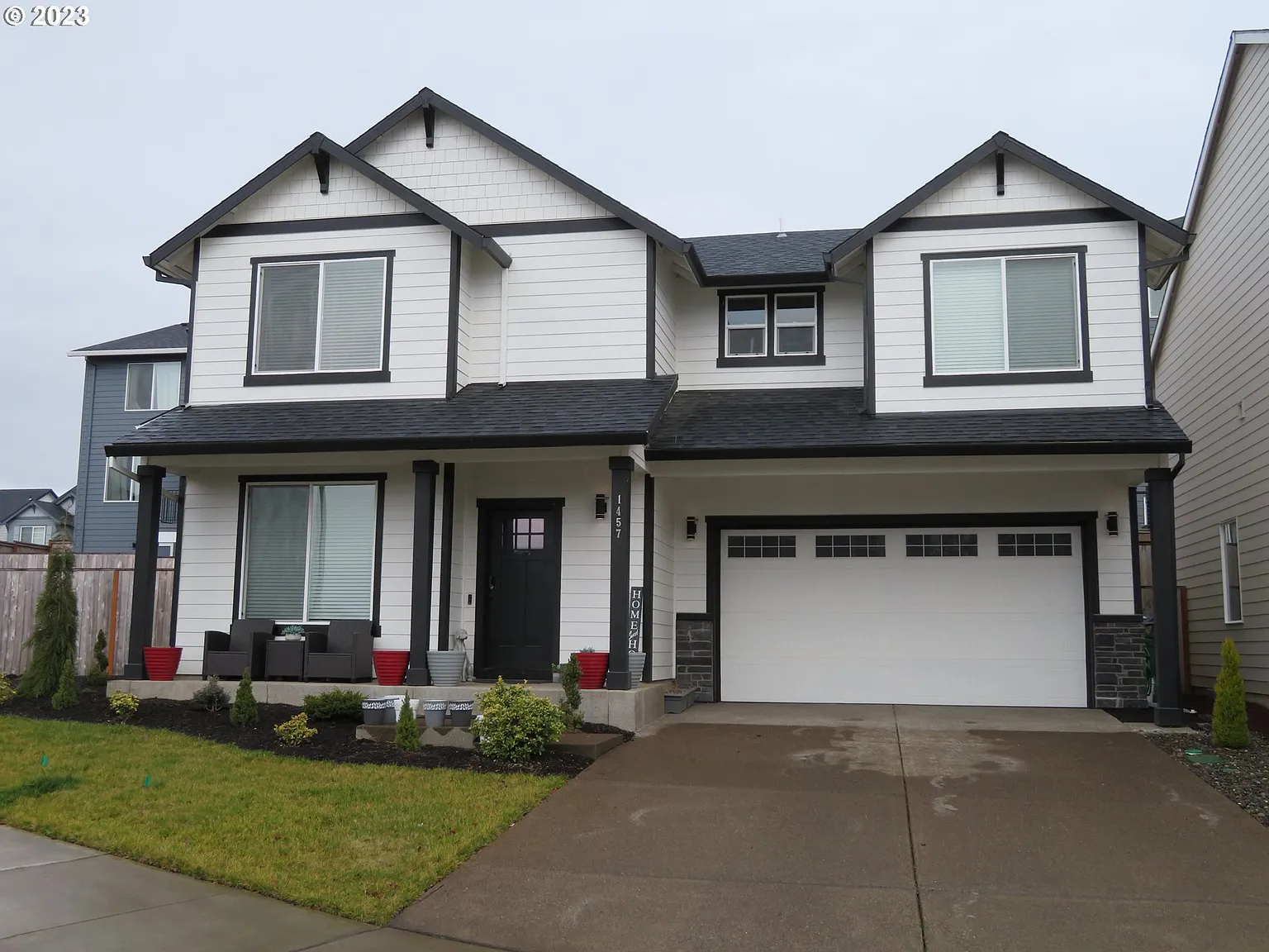 1457 18th Ave photo 1