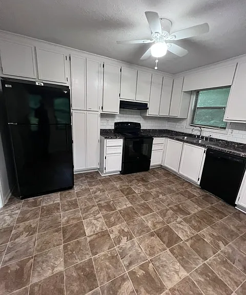 4471 Ambras Way NW — Photo 9