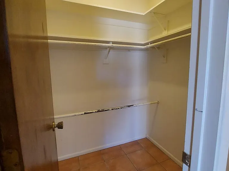 2604 Inverrary Dr — Photo 18