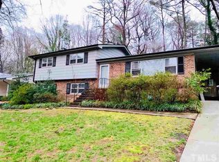 5014 Hollyridge Dr, Raleigh, NC 27612