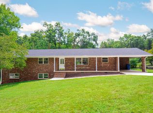 2412 Holly Hill Rd, Soddy Daisy, TN 37379