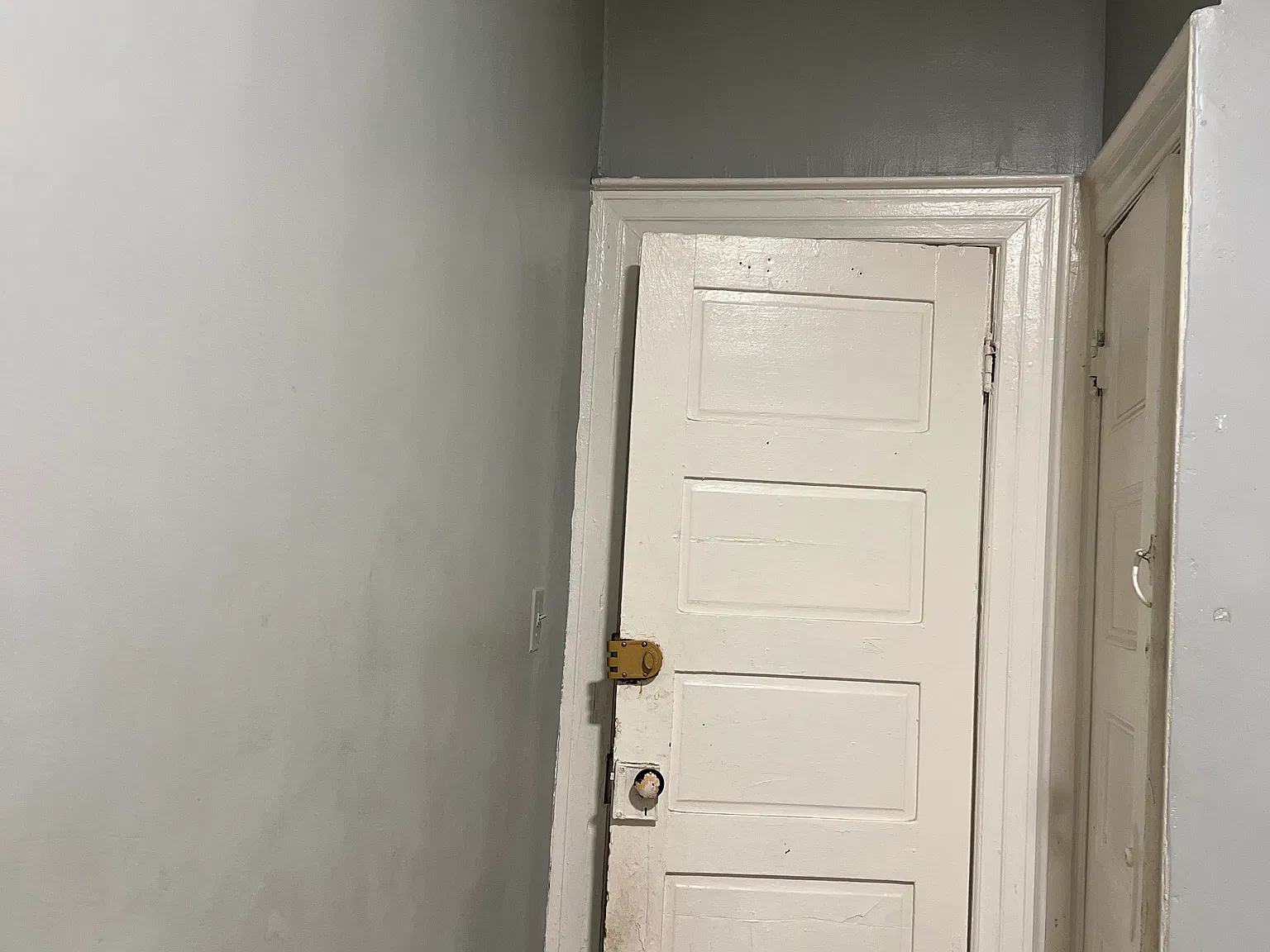 1 bed, $860 — Photo 2