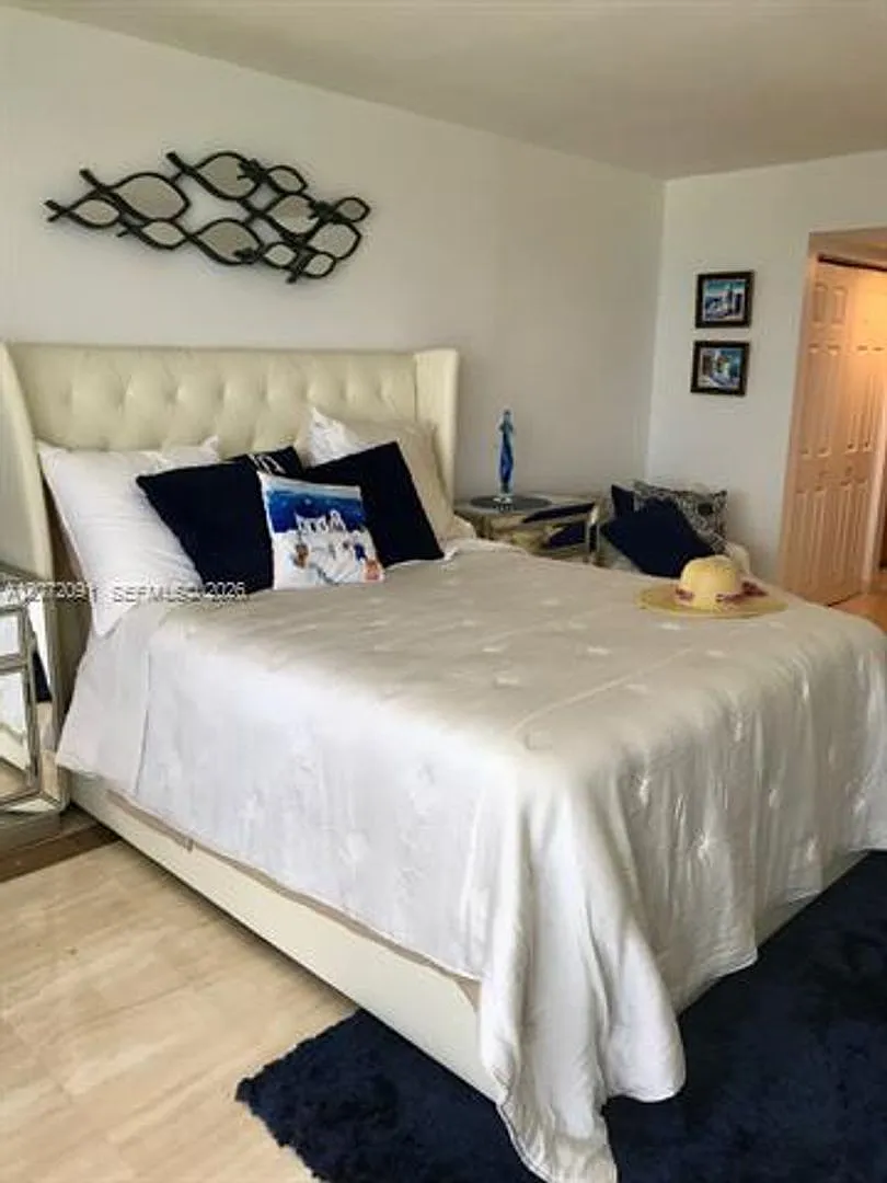 9341 Collins Avenue Cu — Photo 4