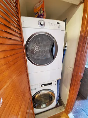 Rented by GPS Realty NYC | media 52