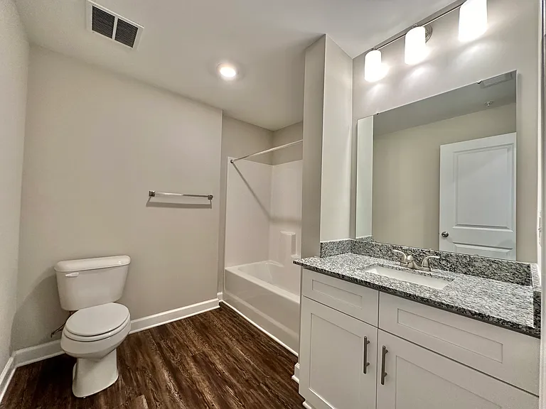 Westbrook Apartments — Photo 13