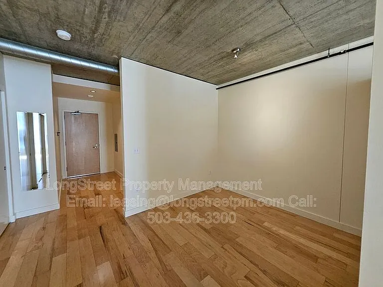 1926 W Burnside St #1217 — Photo 14