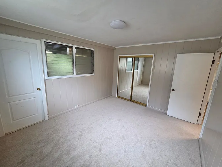 2719 Poelua St — Photo 18