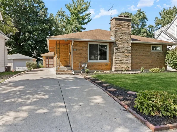 827 N 11th St, Dekalb, IL 60115