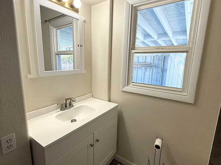 504 Barth Ave #504 — Photo 13