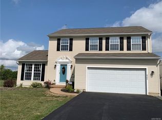 6509 Harvest Ridge Way, Lockport, NY 14094