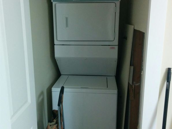3 bedroom rental in Richmond — photo 6