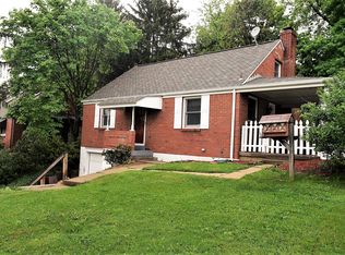 1507 Hollyrood Rd, Pittsburgh, PA 15227