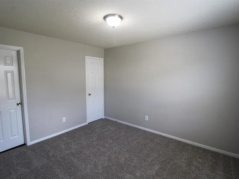 2834 Iris Valley Way — Photo 13
