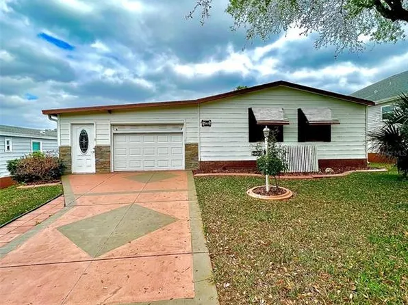 1609 Magnolia Ave, Lady Lake, FL 32159