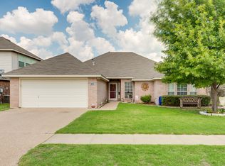 4301 Foxborough Trl, Arlington, TX 76001