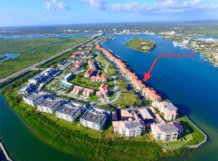 442 Bouchelle Dr APT 201, New Smyrna Beach, FL 32169