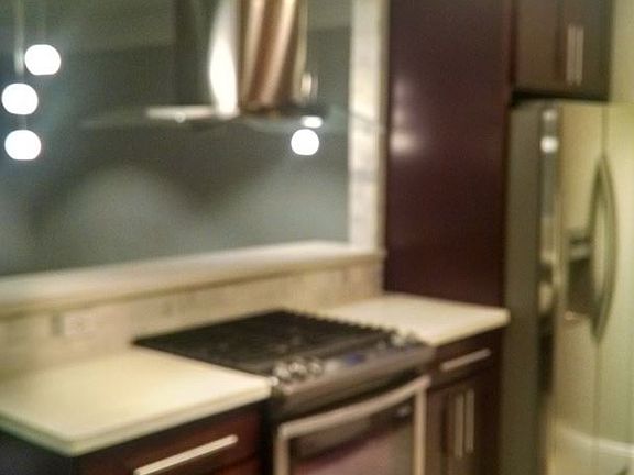 2nd image of 3115 Bagley Ave APT 1