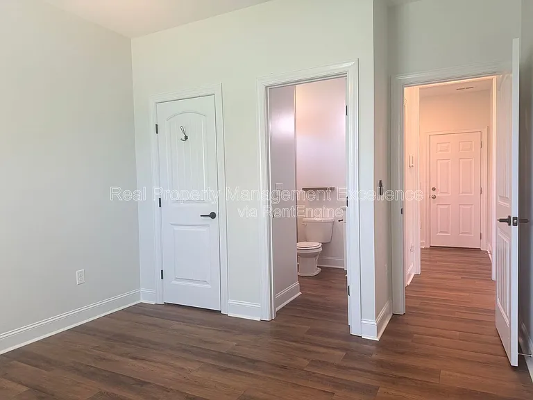 16 Clear Creek Cir — Photo 28