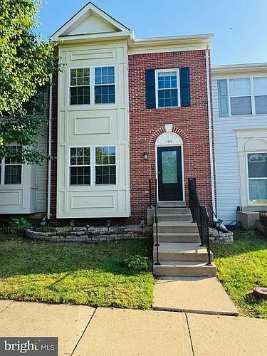 104 Rover Ct Photo 1