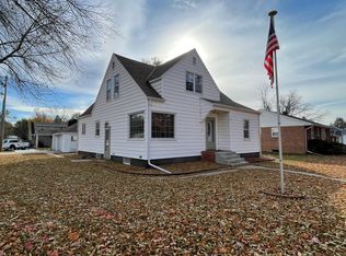 211 7th Ave SE, Elbow Lake, MN 56531