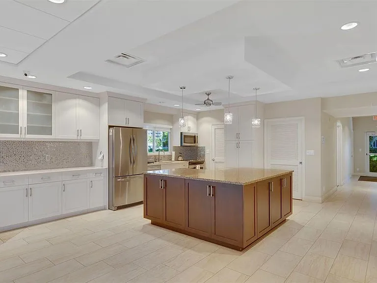 3300 S Ocean Blvd #318C — Photo 35