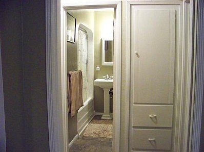 5th image of 613 E Linda Vista Dr